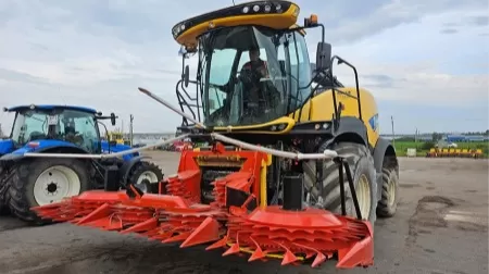 How Does a Corn Header Work