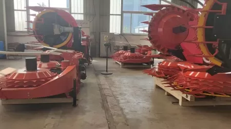 Why choose a folding corn header for transport?